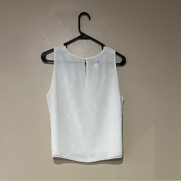 Rena Rowan Ivory A Line Key Hole Back Sleeveless Beaded Floral Design Size 12 - Picture 4 of 7